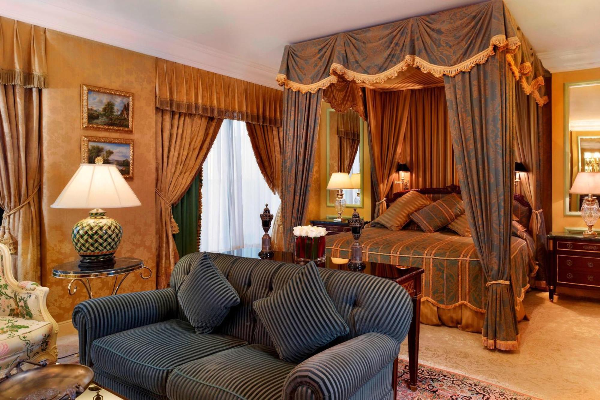 ホテル ル メリディアン アル コバール アル・コバール エクステリア 写真 A suite at the hotel